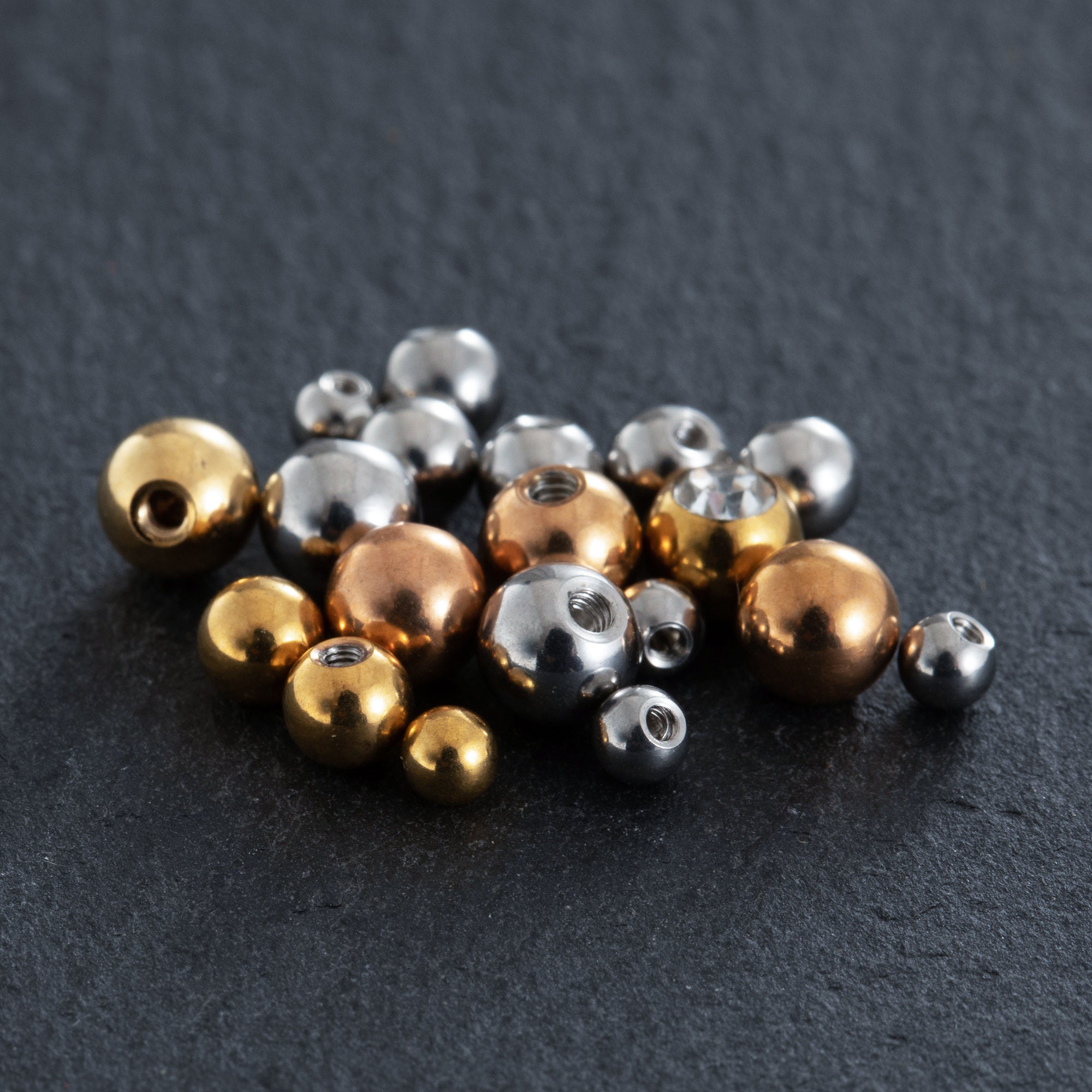 Belly ring store replacement balls