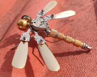 Steampunk Mechanical Insect Dragonfly Metal Figurines Decor Steampunk Art Sculpture Ornaments Christmas Anniversary Gift