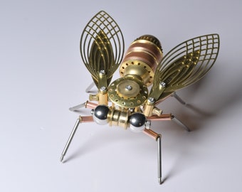 Steampunk Metal Insect Fly Sculpture Mechanical Insect Figurine Steampunk Bug Insect Gift tabletop ornament Home Decor