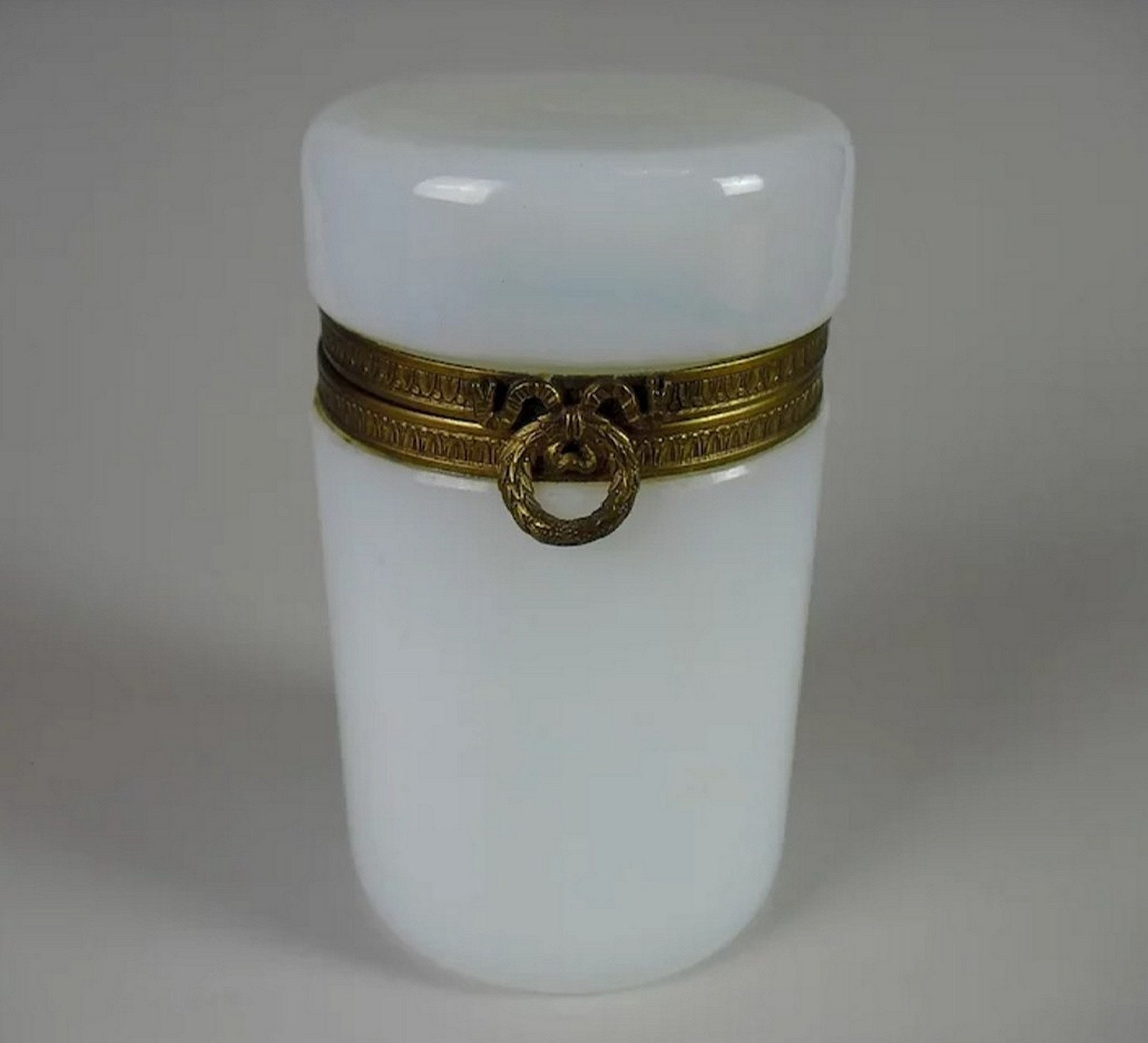 ancienne Boite En opaline,