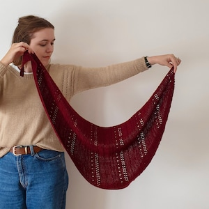 Winter Berry Shawl Knitting Pattern: Easy Beginners Shawl in Fingering (4ply) Yarn