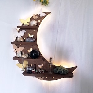 Estante lunar, estante de fase lunar, estante de polilla, estante de cristal, estante geométrico hecho a mano, estante de brujas, altar de cristal