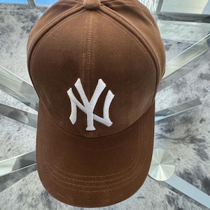 New York Yankees Velvet Hat - Etsy display picture 2