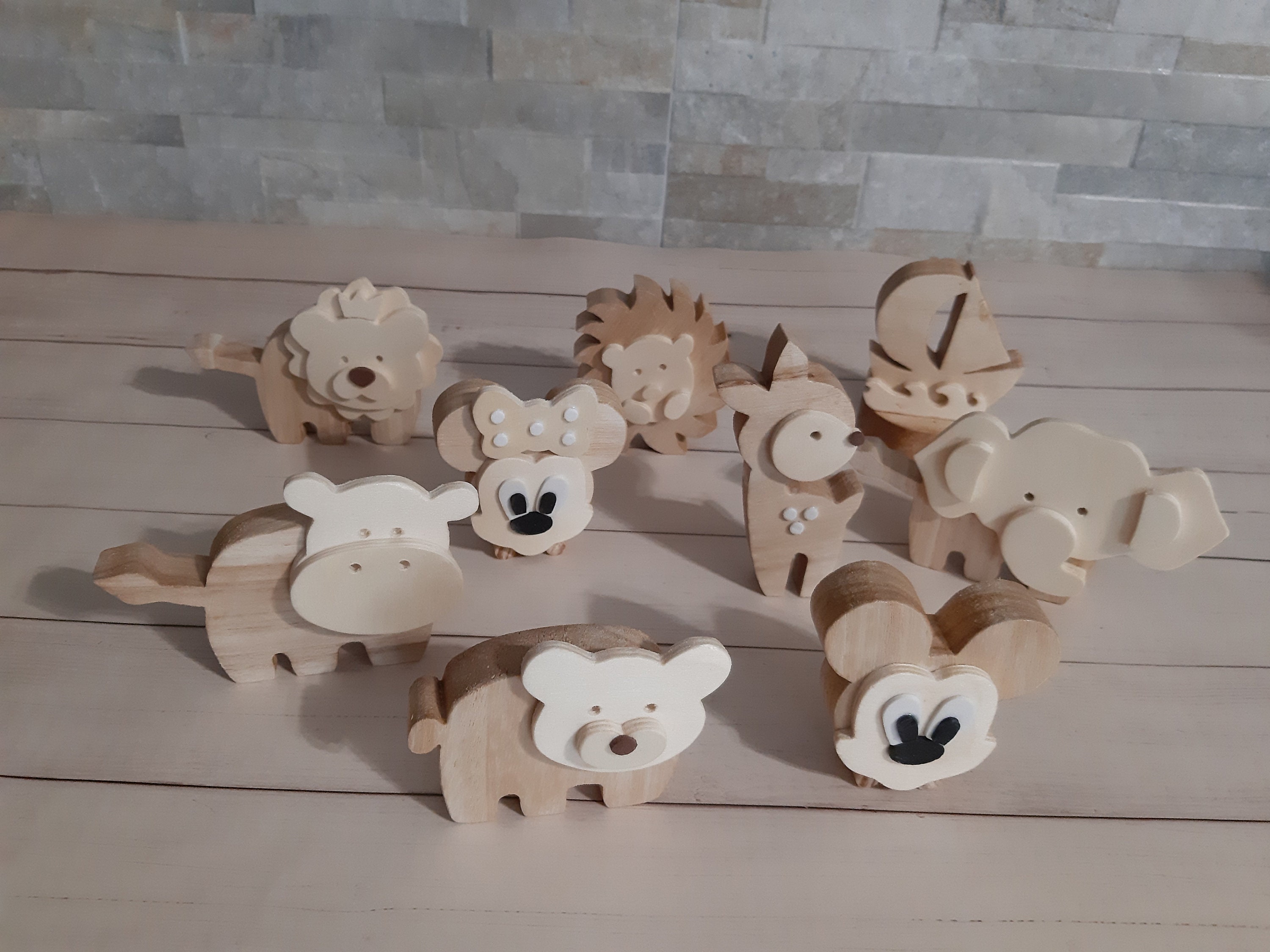 Gadget feste - Portachiavi in legno animaletti Colori Regalini per Feste di  Compleanno Bomboniere per Bambini - Non Solo Disney