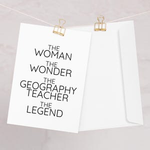 Wenskaart leraar aardrijkskunde de vrouw het wonder, leraar aardrijkskunde bedankt gefeliciteerd met je nieuwe baan promotiekaart voor vrouwen