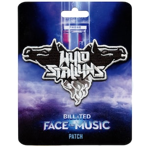 以下が含まれることがあります： 映画「ビル＆テッドの地獄のパーティー」のバンド「ワイルド・スタリオン」の黒と白の刺繍パッチです。