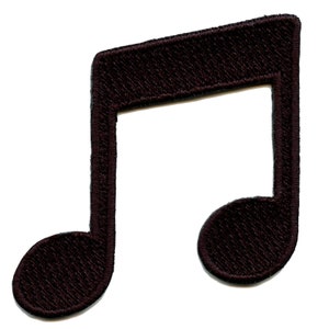 Op de afbeelding: Een zwarte geborduurde muzieknoot patch. De noot is een standaard achtste noot met een gevulde nootkop en een steel.
