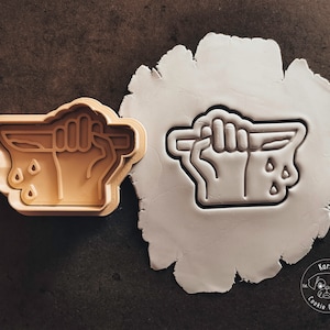 true crime, hand with knife cookie cutter & stamp I cookie cutter