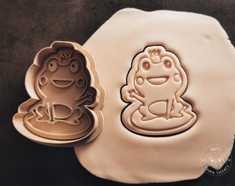 Frog with crown, frog prince, Frog stamp & cookie cutter cookie cutter fondant stamp