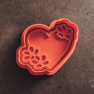 heart with flowers cookie cutter & stamp I fondant cutter
