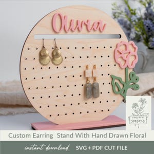 Soporte para pendientes con diseño floral SVG, soporte personalizado para joyas con diseño de flores, organizador de pendientes redondos listo para láser, regalo personalizado para el Día de la Madre, archivo de corte