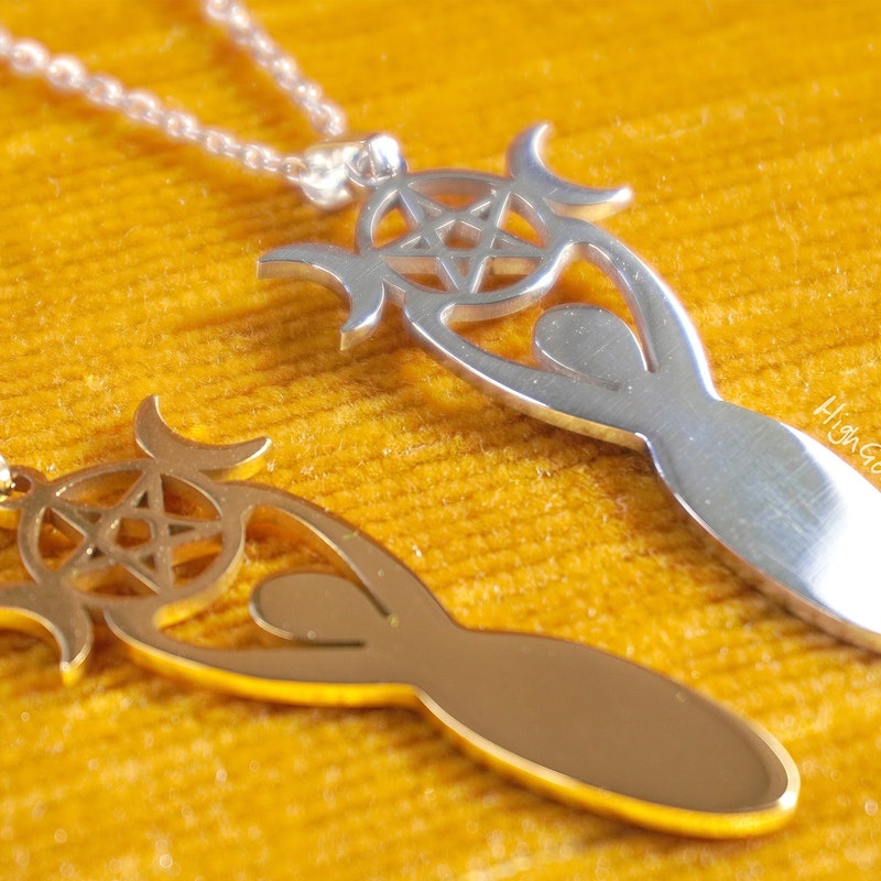 GODDESS CHARM - MOON & STARS main image 0