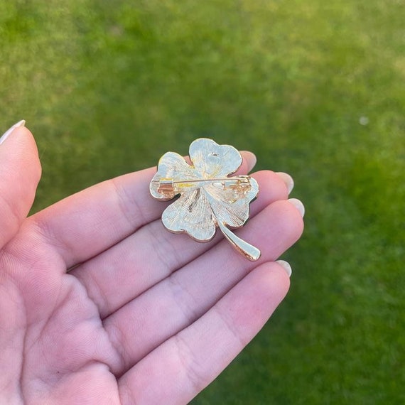Charm brooch new arrivals