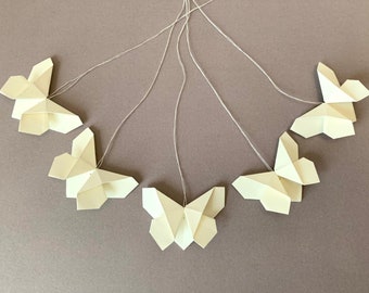 Set of 5, origami butterflies, butterfly pendants, paper butterfly, party decoration, table decoration, anniversary, birthday, wedding, cream