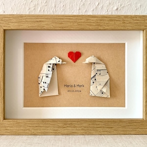 Coppia di pinguini origami in cornice, regalo personalizzato, anniversario, matrimonio, compleanno, San Valentino, cornice 11,8 x 16,8 x 3,1 cm