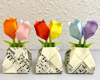 Origami 6 tulips with 3 vases, 6 paper tulips, small origami tulips, mini tulips, flower gift, birthday, Valentine's Day, anniversary, decoration