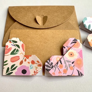 Tarjeta de regalo con 2 marcapáginas de corazón de origami, 2 marcapáginas a elegir, regalo de cumpleaños, regalo de aniversario, para amantes de los libros