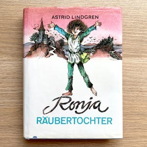 Vintage children&#39;s book, Ronja the Robber&#39;s Daughter, Astrid Lindgren, 1986
