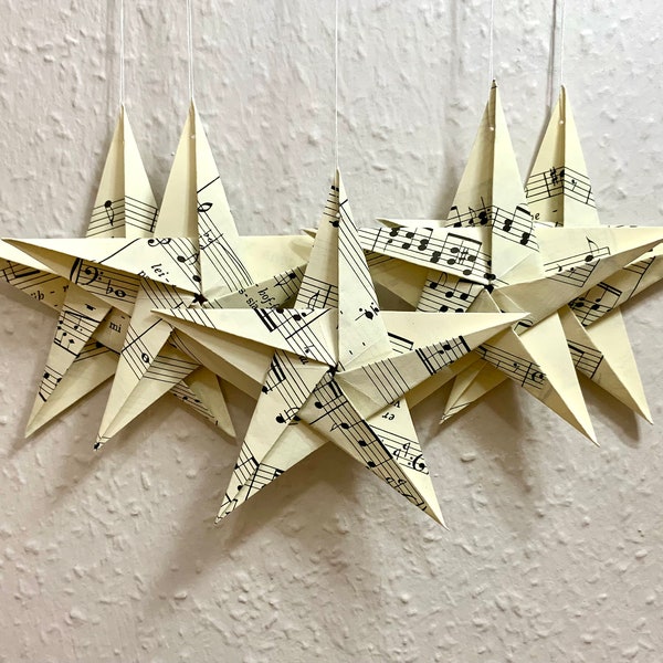 5er Set, Origami Sterne, Papiersterne, Sterne aus Notenpapier, Baumschmuck, Baumdeko, Weihnachtsdeko, Geschenkidee, Upcycling, 9 cm, 7 cm