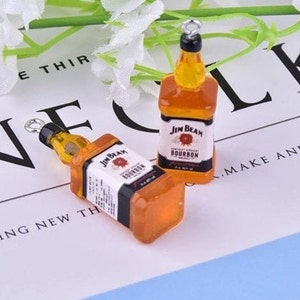 Vintage miniature whiskey liquor alcohol keychain keyring —