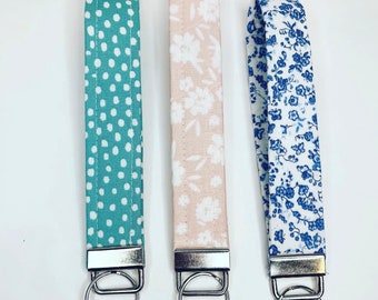 Keychain wristlet set of 3 key fob wristlets gift Ideas graduation gifts car accessories pink blue aqua