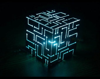 Bloom Table Lamp - laser-cut plywood pattern shade - Alien…