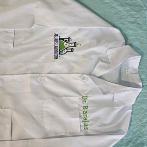 Toddler/Kids' custom lab coat, embroidered personalized kids lab coat, kids doctor coat, embroidered image 7