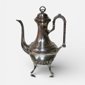 Antique Silver-Plated Coffee Pot – Classic Vintage Collectible