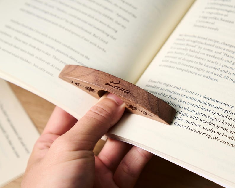Custom Wooden Book Page Holder for One Hand Reading, Personalized Name Engraved Thumb Ring Bookmark, Perfect Gift for Readers & Book Lovers image 15