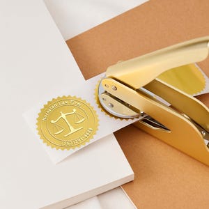 Timbro a secco con logo personalizzato, timbro professionale per documenti aziendali, certificati, contratti e documenti legali, perfetto per il branding in ufficio.