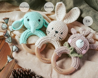 Personalized Animal Crochet Rattle, Custom Baby Shower Gift, Wooden Rattle Ring with Engraved Baby Name, Newborn Gift, Gift for Nephew Niece