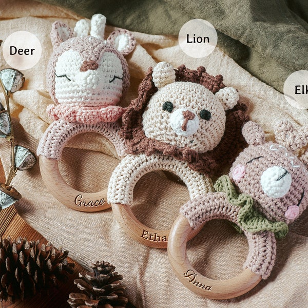 Personalized Animal Crochet Rattle, Custom Baby Shower Gift, Wooden Rattle Ring with Engraved Baby Name, Newborn Gift, Gift for Nephew Niece