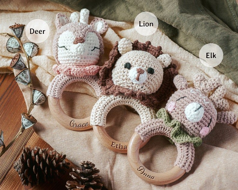 Personalized Animal Crochet Rattle, Custom Baby Shower Gift, Wooden Rattle Ring with Engraved Baby Name, Newborn Gift, Gift for Nephew Niece image 1