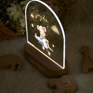 Gepersonaliseerde babynaam nachtlampje met aangepaste houten basis, jongen meisje baby kindercadeau, ideaal voor kinderkamerdecoratie, babyshower en pasgeboren geschenken afbeelding 4