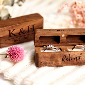 Boîte à bagues personnalisée gravée à 2 emplacements, boîte à bagues de fiançailles en bois personnalisée, cadeau d'anniversaire pour les couples
