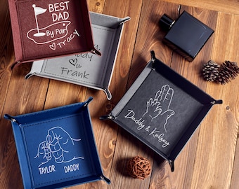 Vassoio portaoggetti in pelle personalizzato con nome, vassoio portachiavi personalizzato per lui, vassoio portaoggetti in pelle fatto a mano per lo sposo, regalo per papà, regalo per il padre