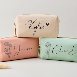 Personalisierte Leder Make-up Tasche - Benutzerdefinierte Monogramm Kosmetiktasche - Brautjungfer Geschenk - Geburtsmonat Kulturbeutel - Brautparty Geschenke