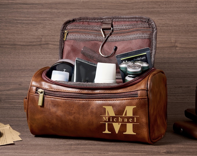 Personalized Men's Leather Travel Kit, Custom Engraved Toiletry Bag, Ideal Gift for Birthday, Graduation, or Anniversary
