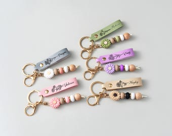 Porte-clés personnalisé en perles de fleurs, porte-clés personnalisé avec bracelet en similicuir, cadeau prénom pour femme, cadeau de demoiselle d'honneur ou de remise des diplômes