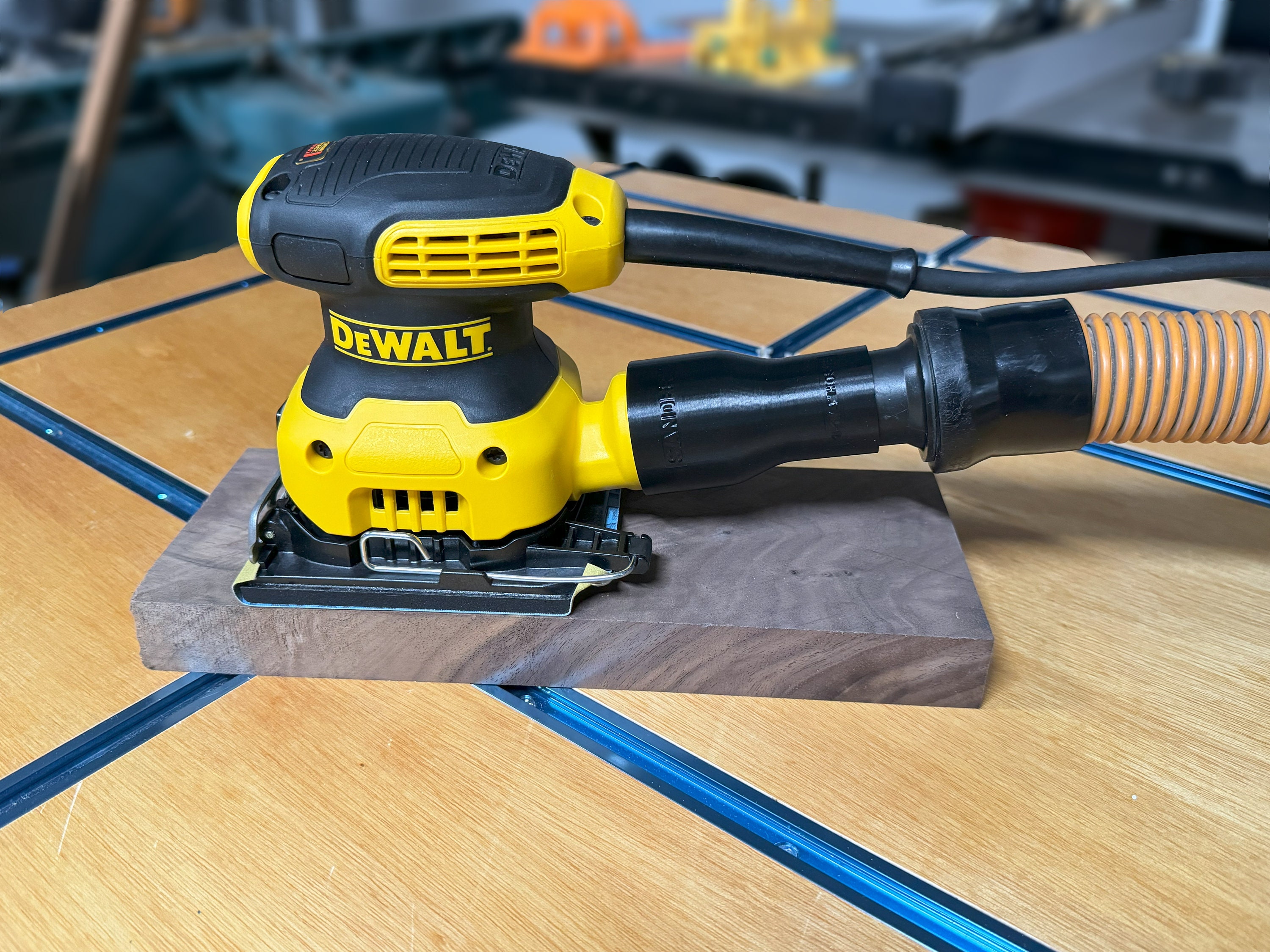 Dewalt Dwe6421 Review Orbital Sander DEWALT 5-Inch, 12,000 OPM