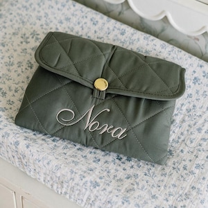Personalized Changing Mat Diaper Bag Essentials Custom Baby Gift Embroider Name Changing Wipeable Waterproof Diaper Pad Newborn Accessory