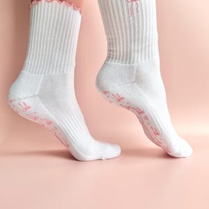 Pilates socks for Pilates class with pink bow non slip grip socks for yoga and barre studio perfect gift for Pilates friend ideal birthday gift for Pilates instructor stylish and functional Pilates socks for women comfortable and cute pink Pilates socks with grips best socks for Pilates reformer class essential yoga socks with grips for women thoughtful gift for fitness lovers practical Pilates accessories for studio workouts unique pink grip socks for barre Pilates gift ideas for her birthday
