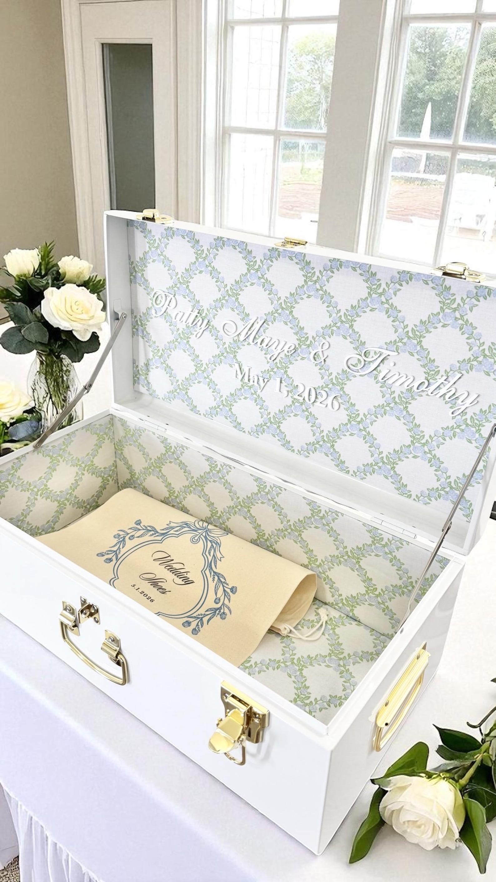 Wedding Keepsake Trunk