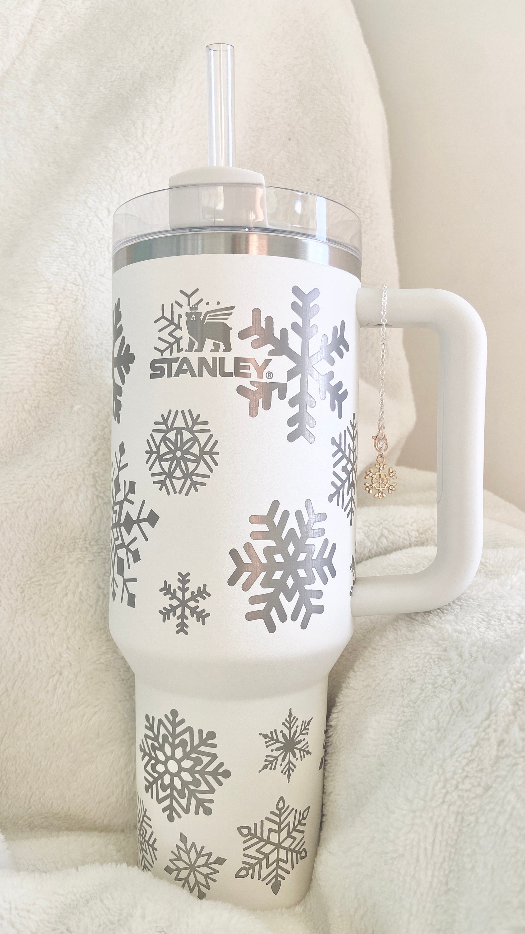 Personalized Christmas Stanley Cup, 40oz Tumbler With Handle, Christmas  Gift for Coworkers, Large Water Bottle Travel Coffee Mug 