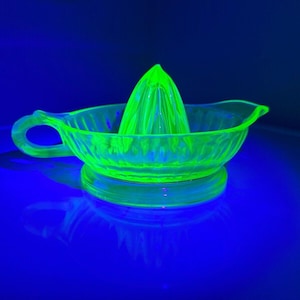 Large Antique Green Vaseline Uranium Depression Glass Citrus Reamer Juicer
