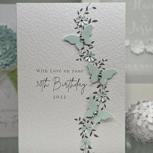 Carte du 30e anniversaire, carte du trentième anniversaire, carte du 30e anniversaire, carte Happy 30e, carte 30e luxe, souvenir 30e, papillons et gemmes 3D
