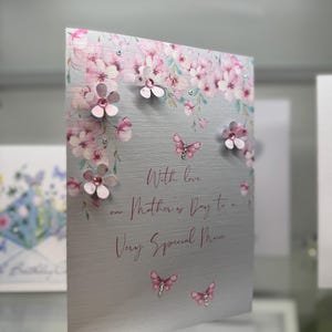 Muttertagskarte, handgemachte Muttertagskarte, Herzdesign mit 3D-Blumen und Edelsteinen, Luxus-Muttertagskarte, mit Liebe am Muttertag
