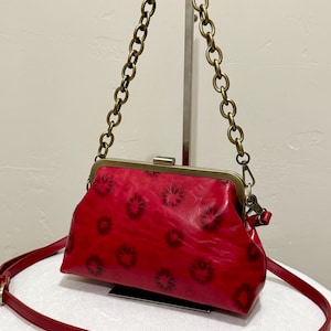 Red Distressed Cowhide Metal Frame & Push-lock Purse, Handmade Distressed Leather Shoulder Bag, Leather Crossbody, Gift For Her