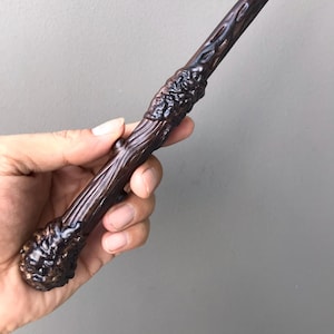 Hand-craved Wooden Wands, Fawkes Magic Tree Wand Natural,The Best Choice For Everyone in Birthday, Halloween, Christmas