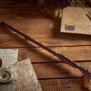 Fire magic wand, Wooden Hand Carved, Wood wands, wizard wand,  gift, Suitable For Wizards Full Of Wisdom | For Halloween.